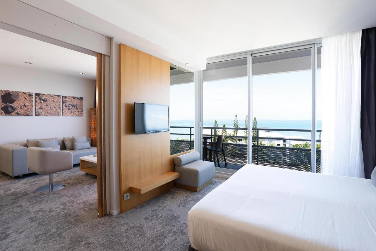 Chateau Royal Beach Resort & Spa, Noumea Exterior photo