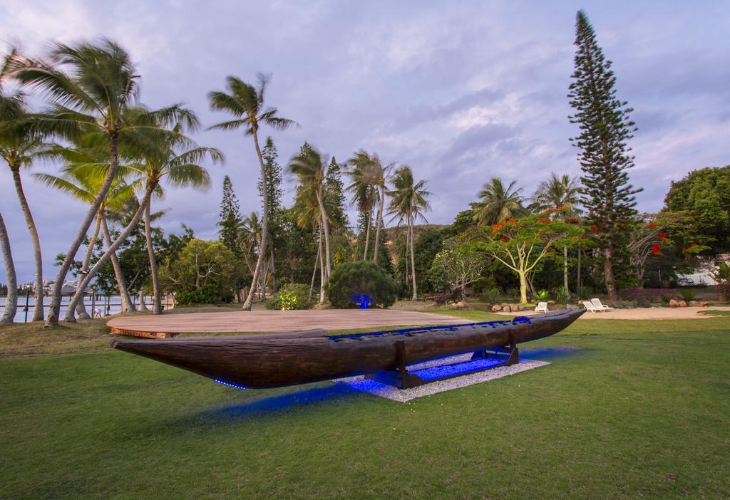 Chateau Royal Beach Resort & Spa, Noumea Exterior photo